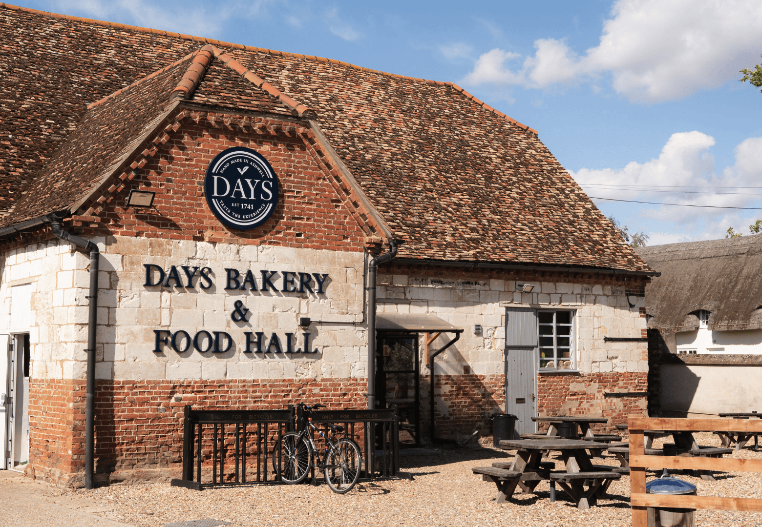 days bakery front-1 days bakery front-1